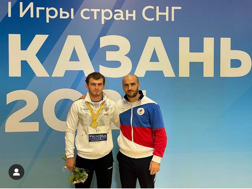 Ауес Гонибов - победитель I Игр СНГ по греко-римской борьбе в Казани
