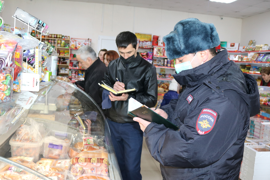 Выездное мероприятие сотрудников администрации и ОМВД по Терскому району по мониторингу цен  на товары первой необходимости 