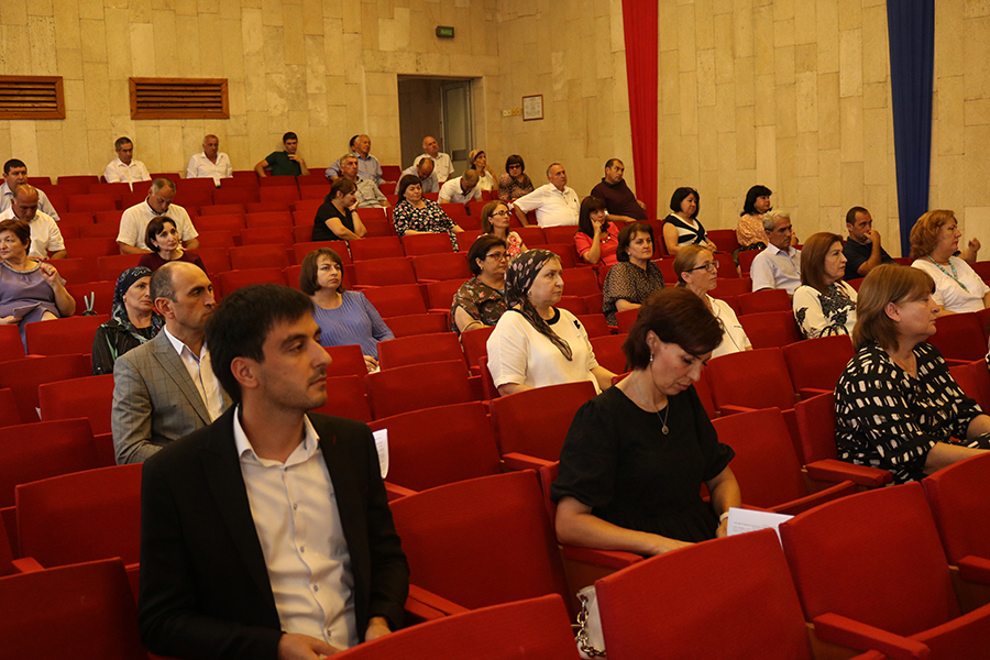 IMG_2280s.jpg