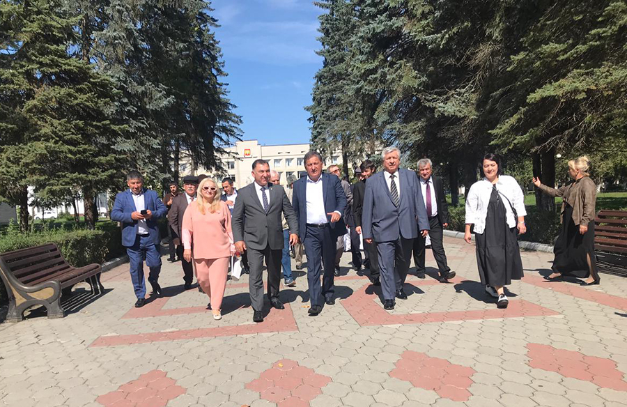 Терский район посетила делегация Карачаево-Черкесской республики, участвовавшая в работе XIII Конгресса МЧА
